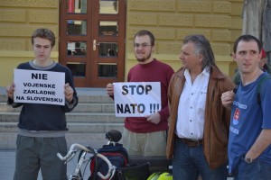 , V Martine sa protestovalo proti vojne a mediálnej dezinformácii