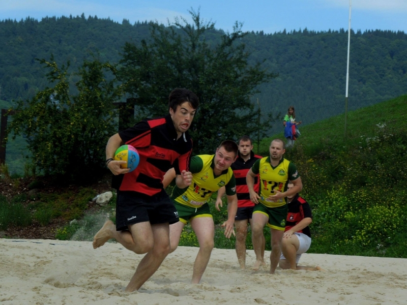 , Príďte podporiť svoj tím v plážovom rugby