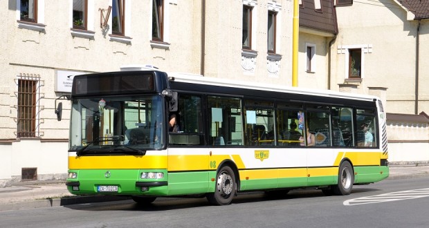 , Muž napadnutý v autobuse v Žiline po dvoch dňoch zraneniam podľahol