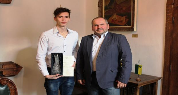 , Primátor mesta Žilina gratuloval najrýchlejšiemu plavcovi