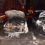 , Požiar na sídlisku Hájik poškodil tri autá