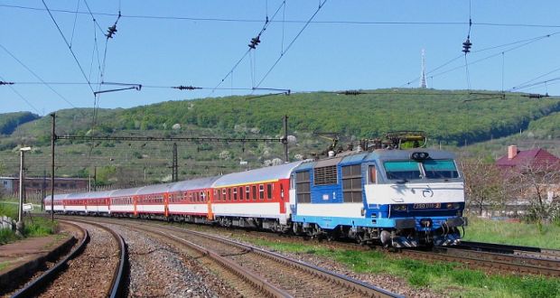, ŽSR vykonávajú údržbu trate Lietavská Lúčka &#8211; Rajec