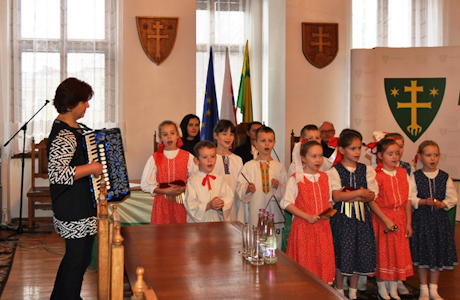 , Vianočné online stretnutie: žilinské a krasnojarské deti vzájomne spoznávali svoje vianočné tradície