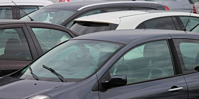 , Dolnokubínska samospráva dočasne ruší platené parkovanie v meste