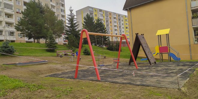 , Dolnokubínska samospráva myslí na bezpečnosť detských ihrísk