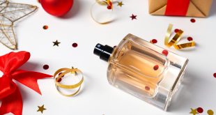 vianocne ozdoby a parfém