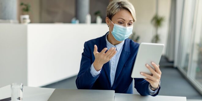 BOZP online (Bezpečnosť a ochrana zdravia pri práci), PZS online a zdravé pracovné prostredie: Ako digitalizácia zlepšuje starostlivosť o zamestnancov